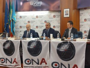 Scopri di più sull'articolo Amianto e Uranio, in guerra e in pace: il convegno